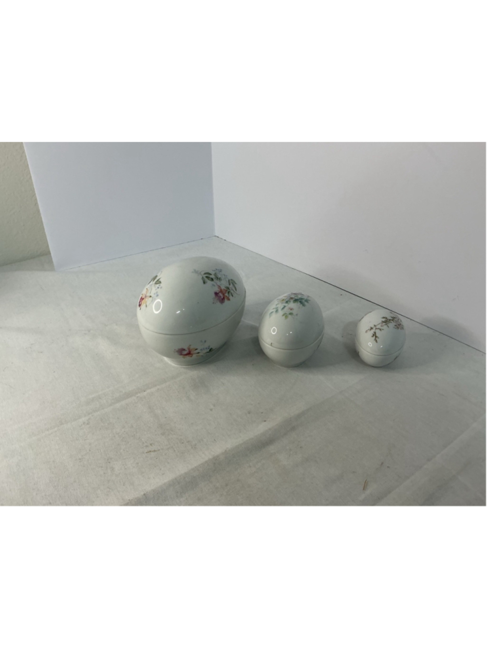 Vintage Limoges France Porcelain Floral Egg Trinket Box Set Of 3. Hand Decorated